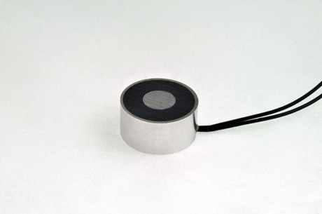 EM075S-12-212 - Round Electromagnet 0.75 inch Dia. 12 volts DC - Holding 5.5 lbs.