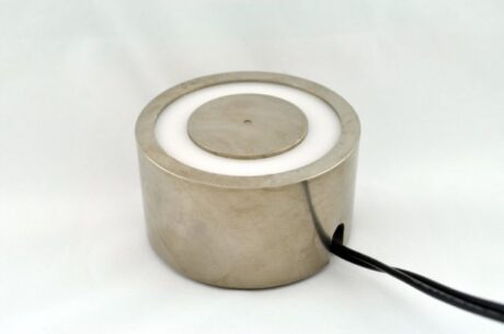 EM350-115ac-212 - Round Electromagnet 3.5 inch Dia. 115AC volts AC - Holding 600 lbs.